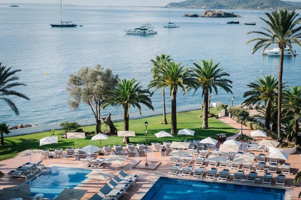Apex Travel Club - ATC - THB Los Molinos Hotel
