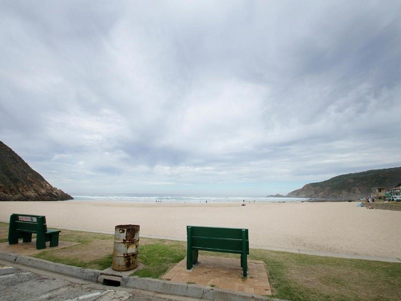 Apex Travel Club - ATC - Herolds Bay Accommodation - Bergwater Upstairs