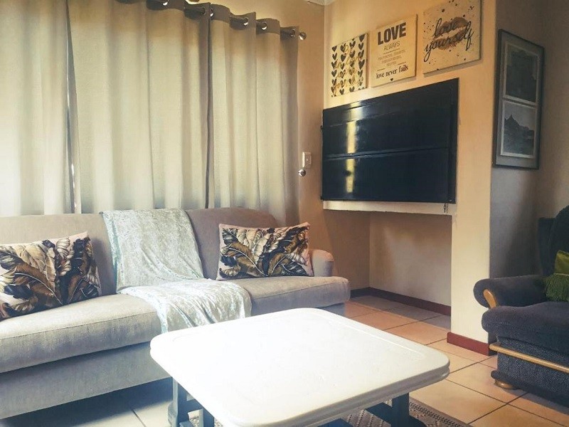 Apex Travel Club - ATC - Tyger Classique Self-Catering Cape Town, Tyger Valley