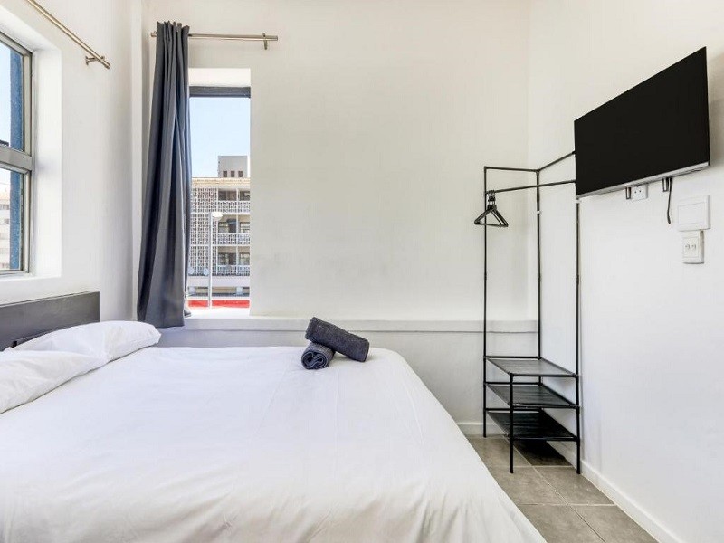 Apex Travel Club - ATC - Inn & Out Express Sea Point
