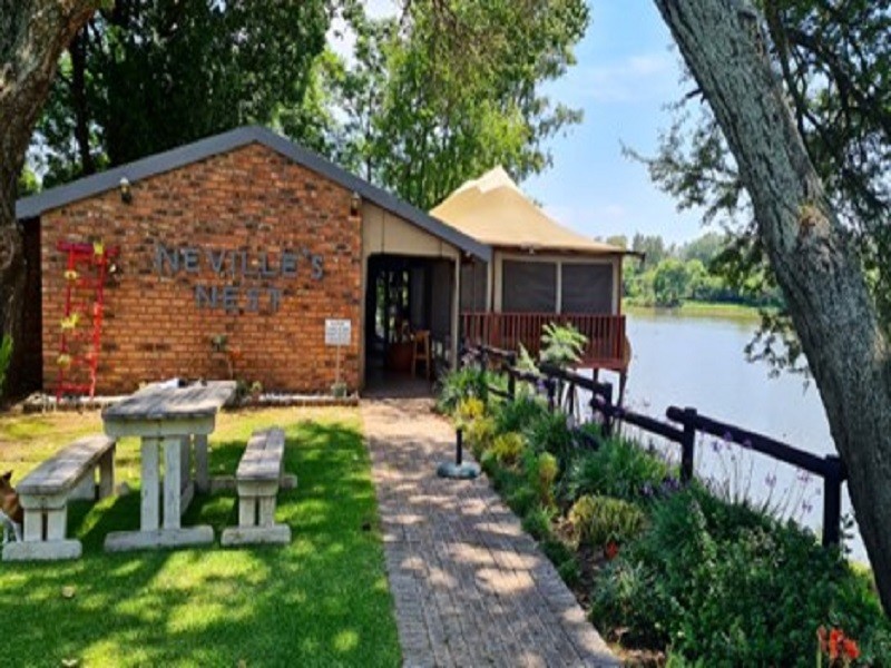 Apex Travel Club - ATC - Kedu River Lodge & Toscan River Estate