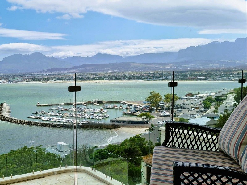 Apex Travel Club - ATC - Gordons Bay Stay - Ocean Views
