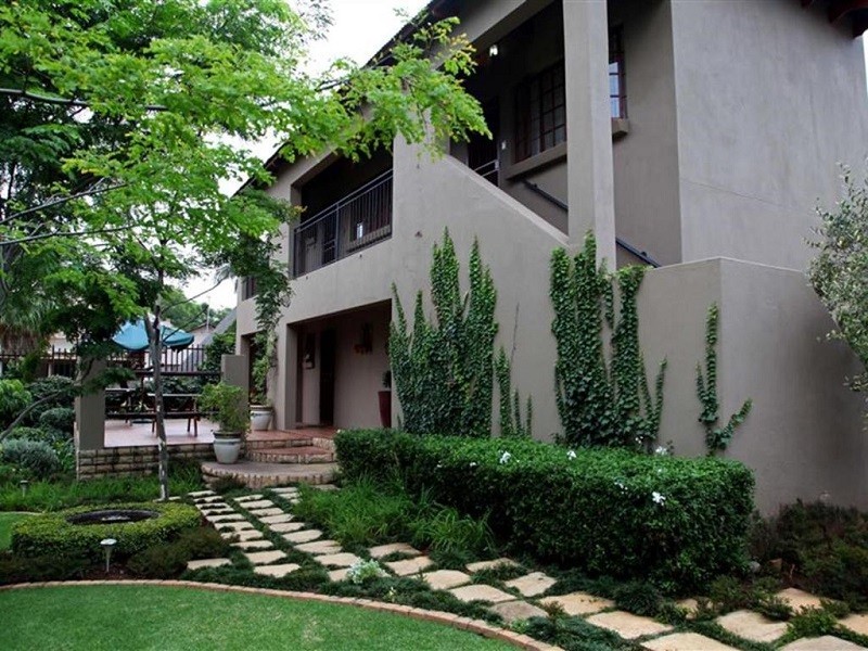 Apex Travel Club - ATC - East View Guesthouse