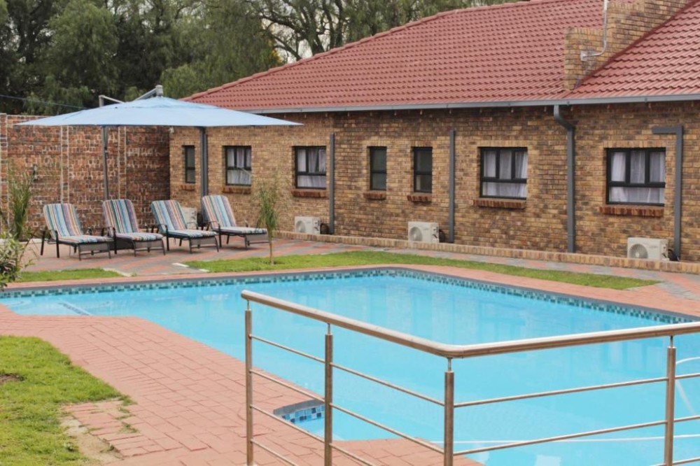 Apex Travel Club - ATC - EMPEROR LODGE AND TOURS