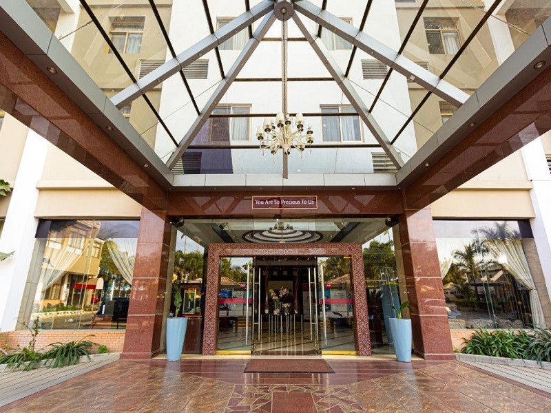 Apex Travel Club - ATC - Best Western Plus Paramount Hotel