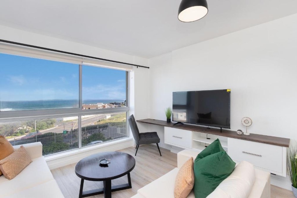 Apex Travel Club - ATC - Blouberg Heights 207