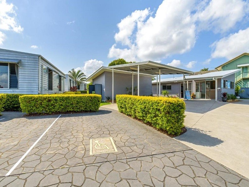 Apex Travel Club - ATC - Tin Can Bay's Sleepy Lagoon Motel