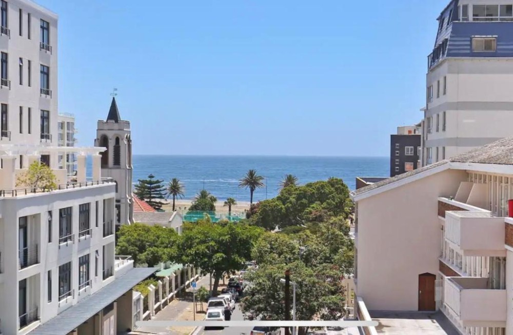 Apex Travel Club - ATC - A Gem in the Heart of Sea Point