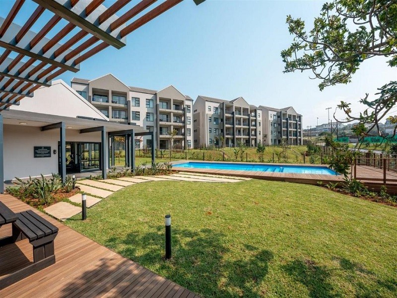 Apex Travel Club - ATC - Modern Ballito Apartment with Backup Power & a Gas Stove