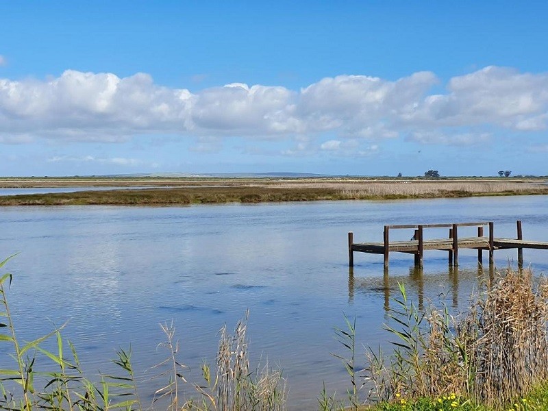 Apex Travel Club - ATC - Kingfisher by the river - self catering