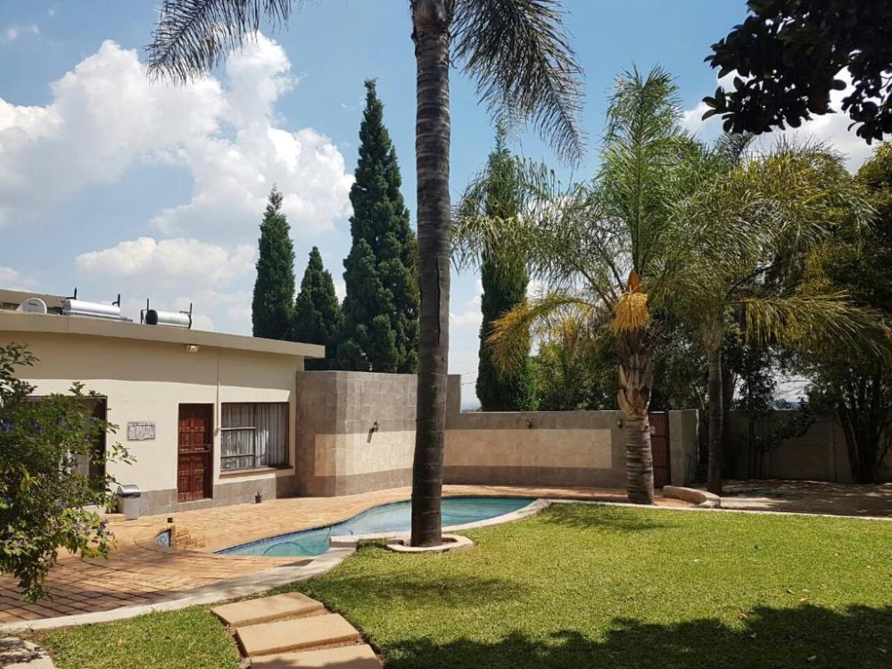 Apex Travel Club - ATC - Private Apartments & Biz Stays Pretoria