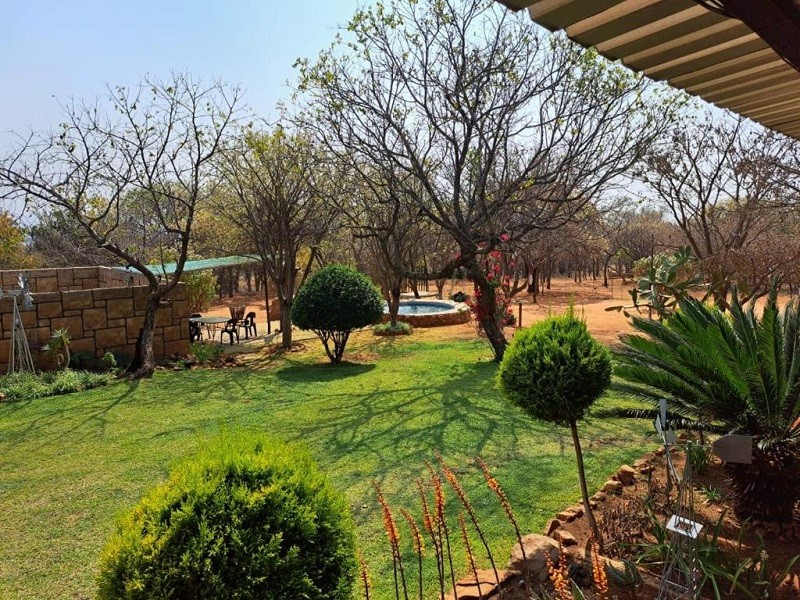 Apex Travel Club - ATC - 5 Sleeper Bushcamp Chalet Hartbeespoort