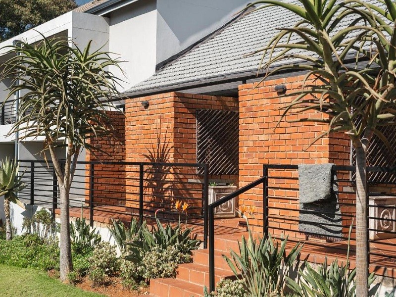 Apex Travel Club - ATC - The Wild Peach - Menlyn