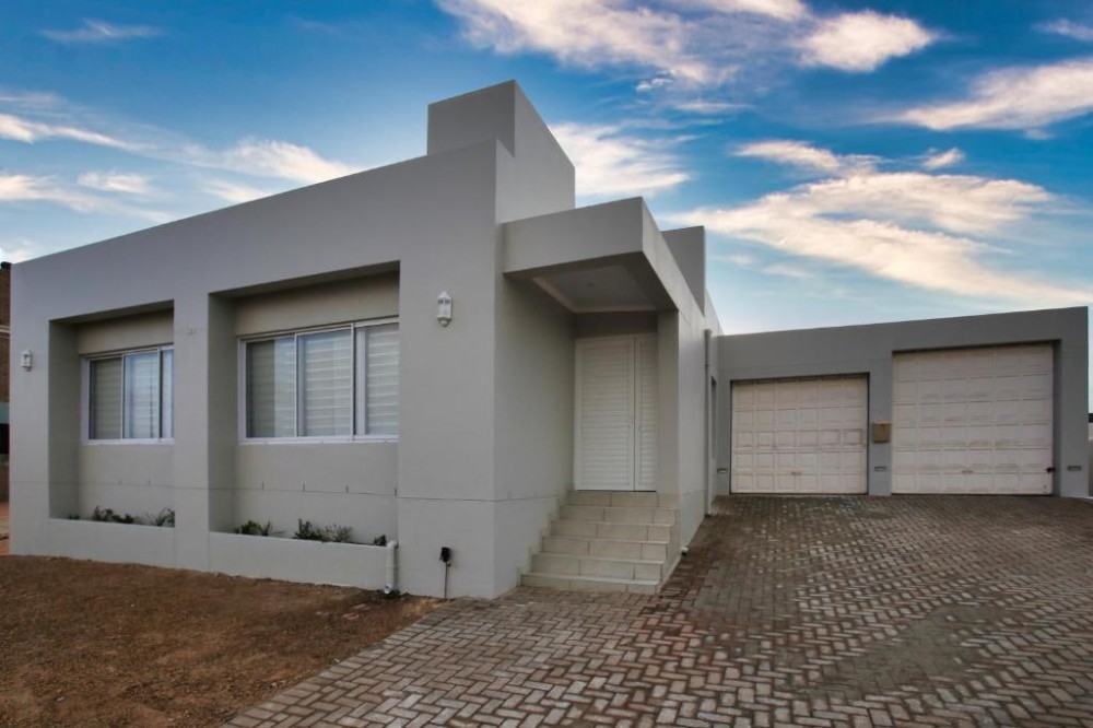 Apex Travel Club - ATC - Lagoon Lights, Langebaan