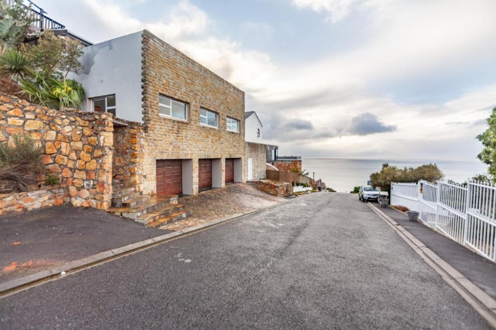 Apex Travel Club - ATC - The Cape Aquanaut Luxury Seaview Apartment