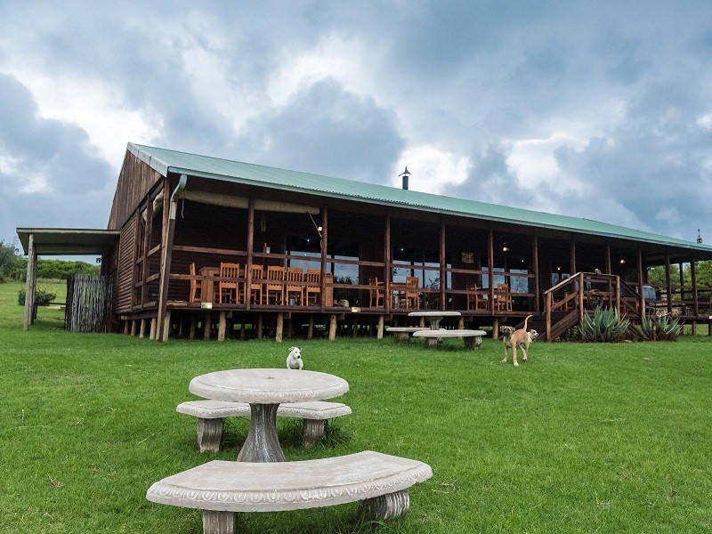 Apex Travel Club - ATC - Riverman Cabin Country Lodge