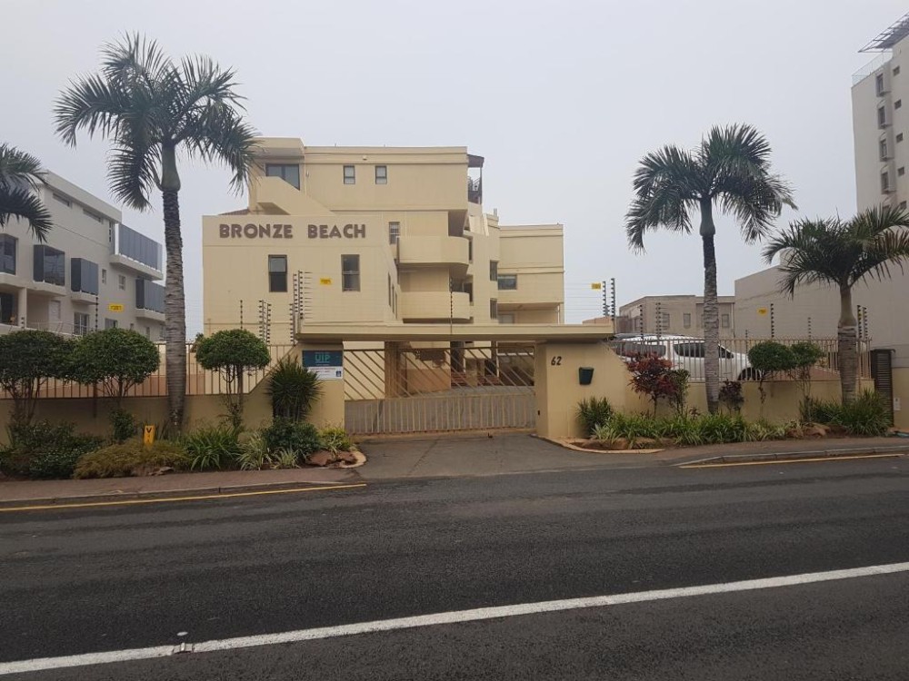 Apex Travel Club - ATC - 15 BRONZE BEACH UMHLANGA ROCKS DURBAN