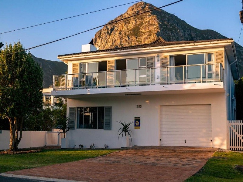 Apex Travel Club - ATC - Hermanus Family Getaway - Near The Beach