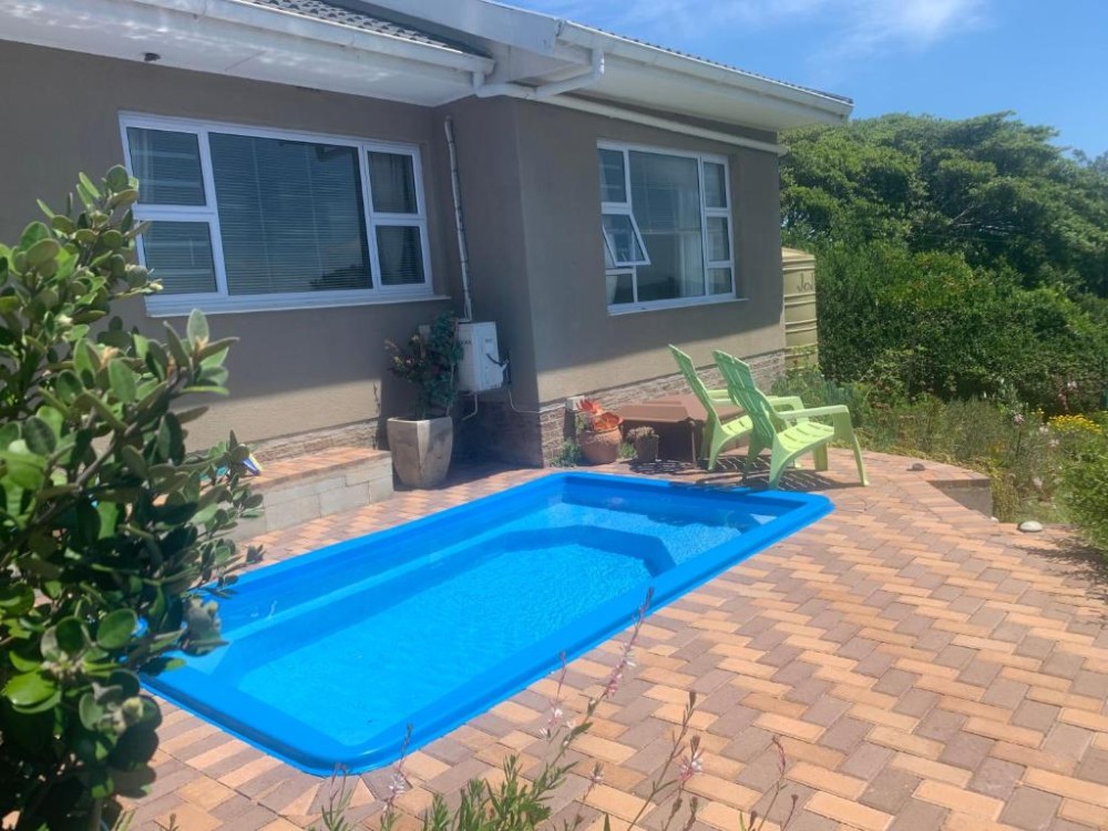 Apex Travel Club - ATC - House on the Hill Paradise Beach