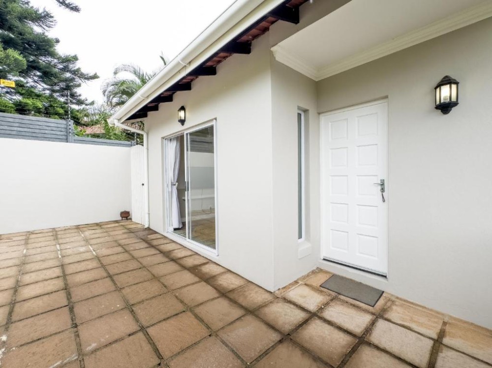 Apex Travel Club - ATC - Secure, Peaceful Modern Cottage for Two