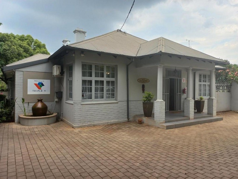 Apex Travel Club - ATC - Triple9 Hatfield Guesthouse