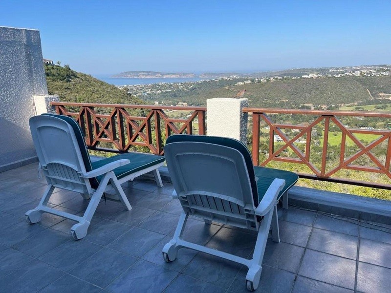 Apex Travel Club - ATC - 25A Castleton PLETTENBERG BAY