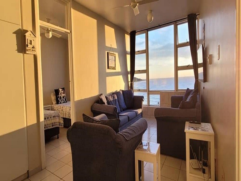 Apex Travel Club - ATC - Peacehaven's Top Floor Gem 703