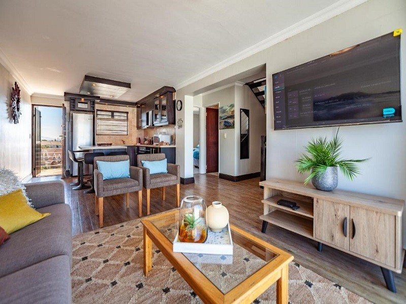 Apex Travel Club - ATC - Luxury 3 bedroom Duplex Penthouse with communal swimming po