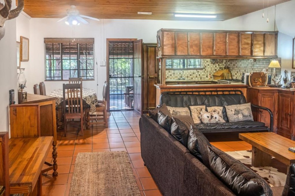 Apex Travel Club - ATC - Owl House Marloth Park