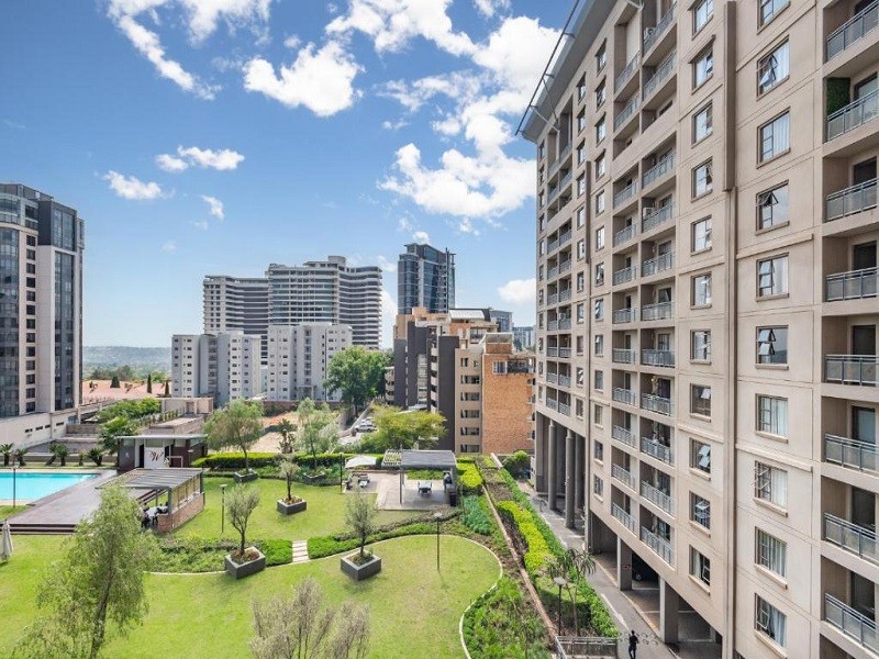Apex Travel Club - ATC - Sandton Central Luxe 2-Bed Executive Apartment