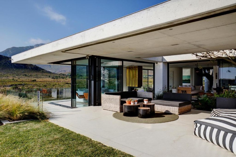 Apex Travel Club - ATC - Restio River House