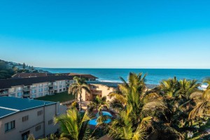 Apex Travel Club - ATC - 301 Ballito Manor View- Pozzie at the beach